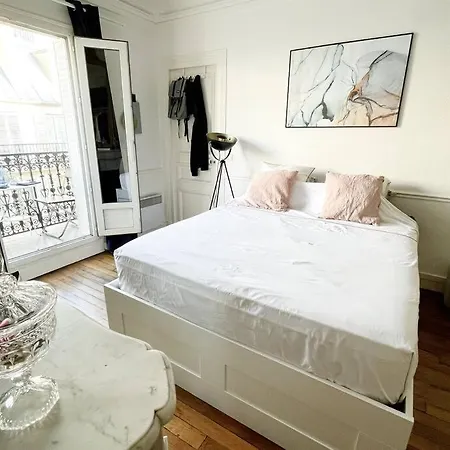 Latin Quarter Of : Large Haussmannian Flat *