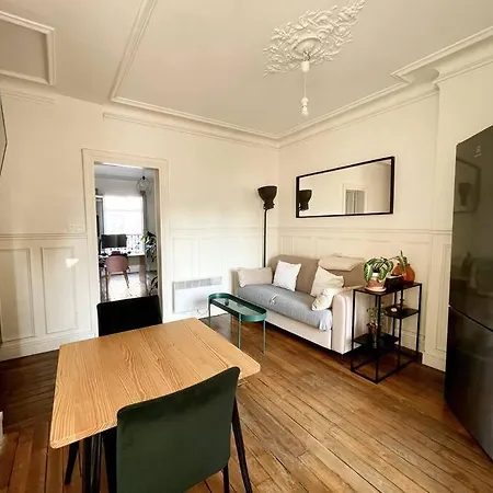 Latin Quarter Of : Large Haussmannian Flat Paris