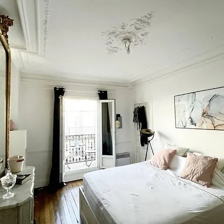 Latin Quarter Of : Large Haussmannian Flat Appartement Paris
